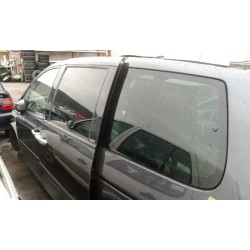 peugeot 807 del año 2006
