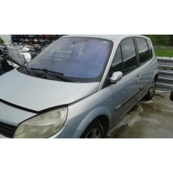 renault scenic ii del año 1950