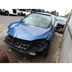 renault megane iii berlina 5 p del año 2010