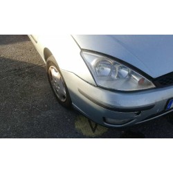 ford focus berlina (cak) del año 2003