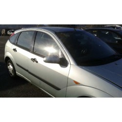 ford focus berlina (cak) del año 2003