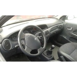 renault megane i fase 2 classic (la..) del año 2002