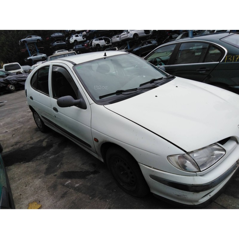 renault megane i berlina hatchback (ba0) del año 1996