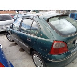 mg rover serie 200 (rf) del año 1997