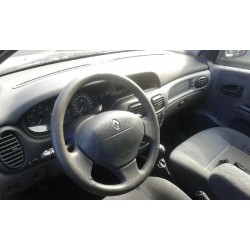 renault megane i fase 2 berlina (ba0) del año 2001