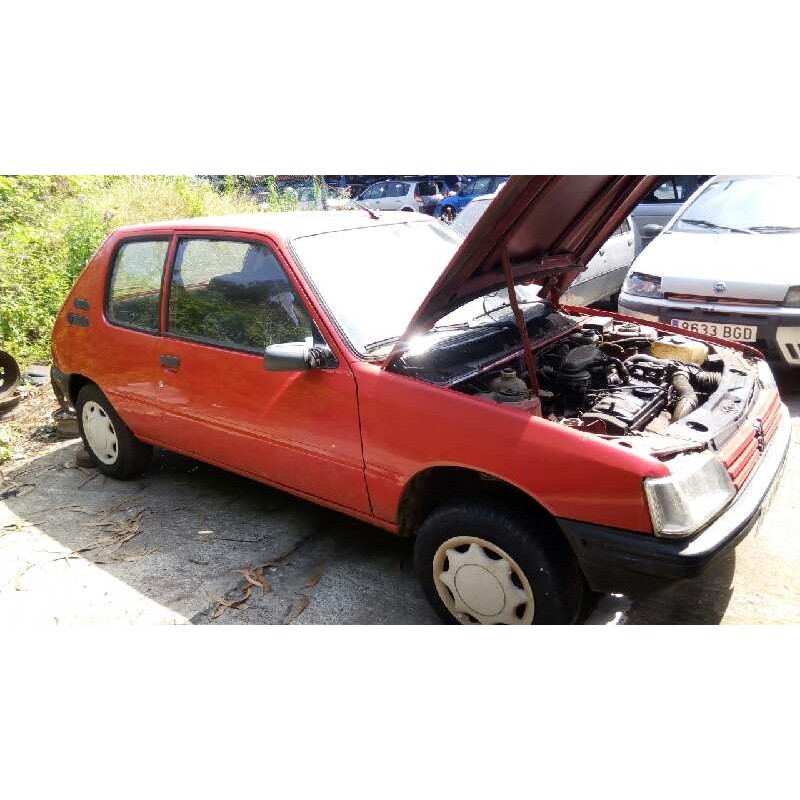 peugeot 205 berlina del año 1993