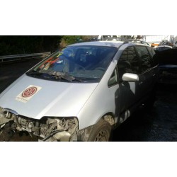 seat alhambra (7v9) del año 2001