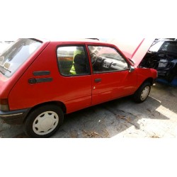 peugeot 205 berlina del año 1993