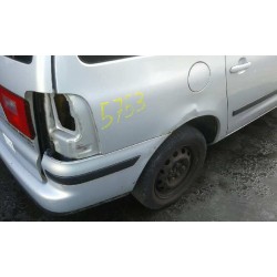 seat alhambra (7v9) del año 2001