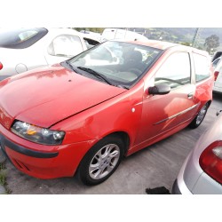 fiat punto berlina (188) del año 2001