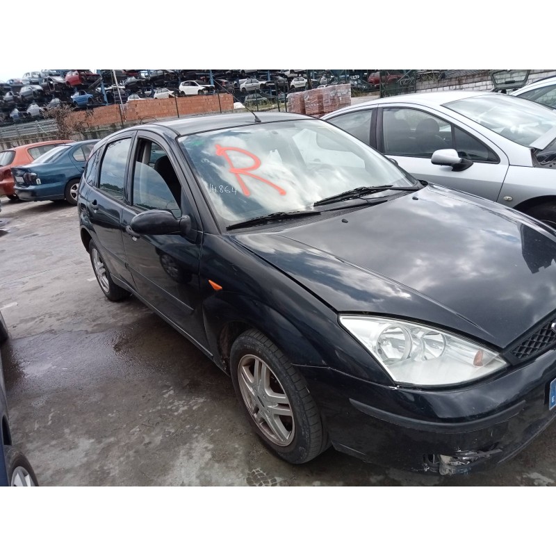 ford focus berlina (cak) del año 2001