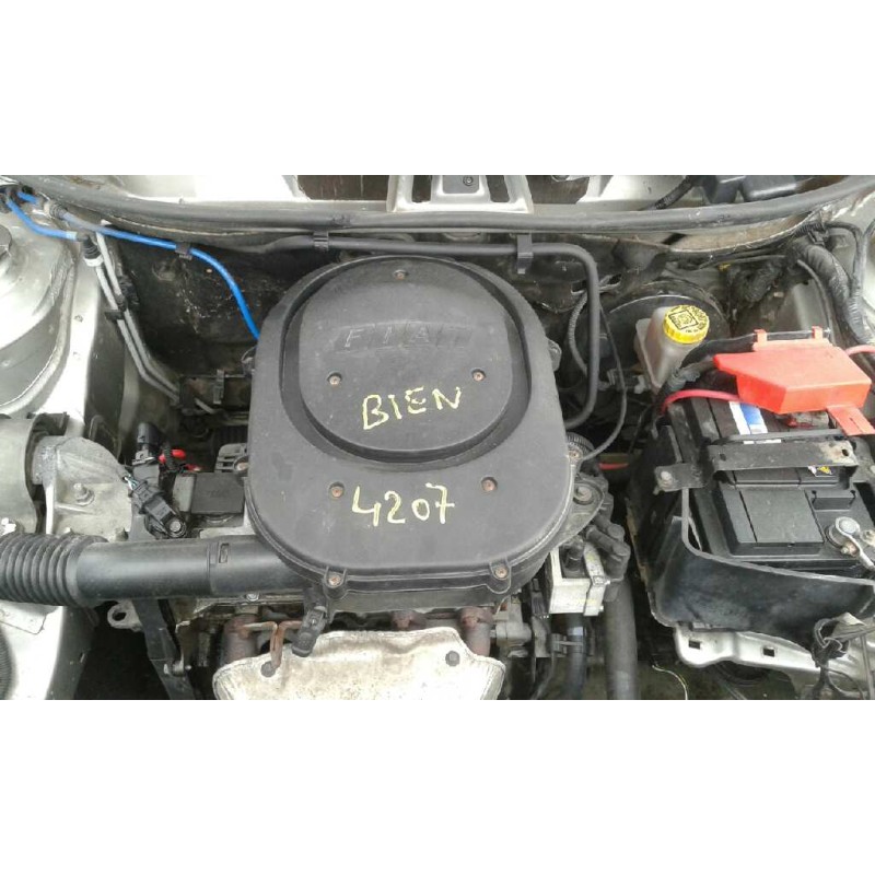 fiat punto berlina (188) del año 2001