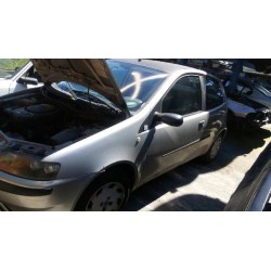 fiat punto berlina (188) del año 2001