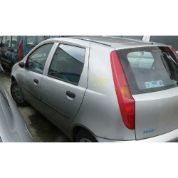fiat punto berlina (188) del año 2001