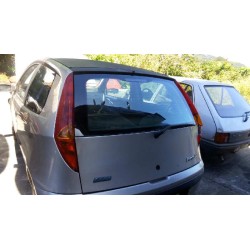 fiat punto berlina (188) del año 2001