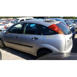 ford focus berlina (cak) del año 2002