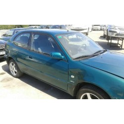 toyota corolla (e11) del año 2001