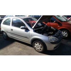 opel corsa c del año 2001