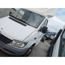 mercedes sprinter 02.00  caja cerrada del año 2002