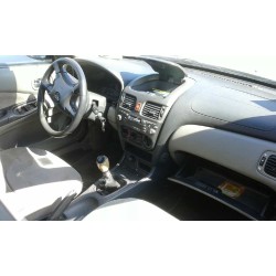 nissan almera (n16/e) del año 2000