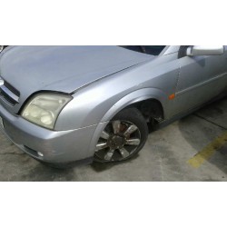 opel vectra c berlina del año 2003