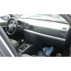 opel vectra c berlina del año 2003