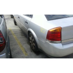 opel vectra c berlina del año 2003