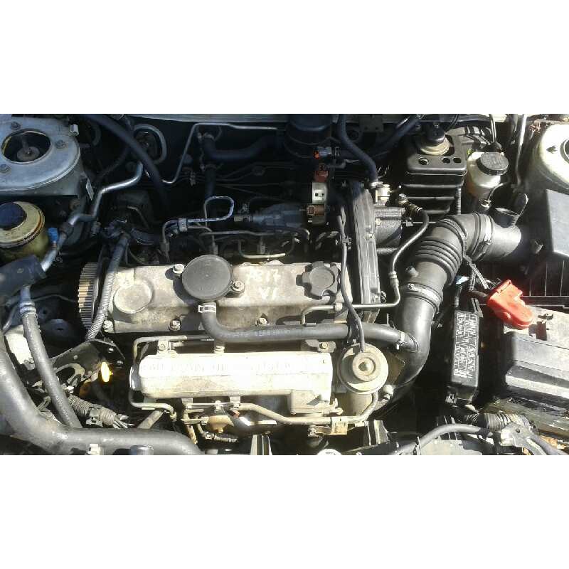 nissan primera berlina (p11) del año 2001