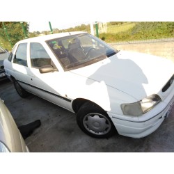 ford escort berlina/turnier del año 1994