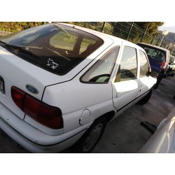 ford escort berlina/turnier del año 1994