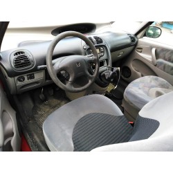 citroen xsara picasso del año 2001