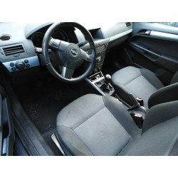 opel astra h berlina del año 2006