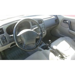 nissan primera berlina (p11) del año 1950
