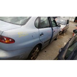 seat cordoba berlina (6l2) del año 2003