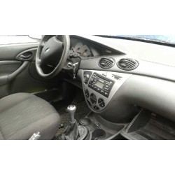 ford focus turnier (cak) del año 2004