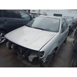 volkswagen polo berlina (6n1) del año 1998