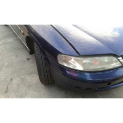 opel vectra b berlina del año 1999