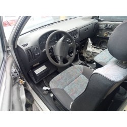 volkswagen polo berlina (6n1) del año 1998