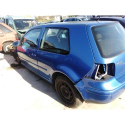 volkswagen golf iv berlina (1j1) del año 2001