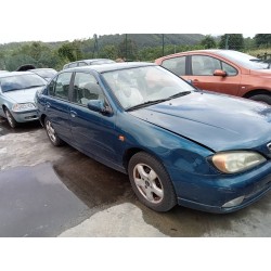 nissan primera berlina (p11) del año 2000