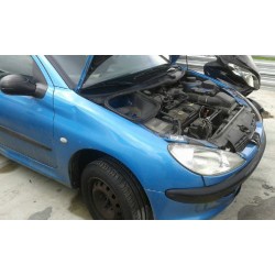 peugeot 206 berlina del año 2002