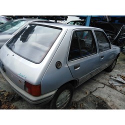 peugeot 205 berlina del año 1989