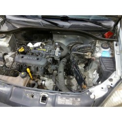 renault clio ii fase ii (b/cb0) del año 2002