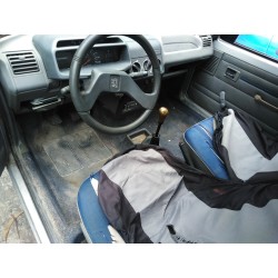 peugeot 205 berlina del año 1989