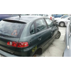 seat ibiza (6l1) del año 2002