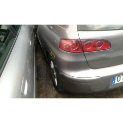 seat ibiza (6l1) del año 2002