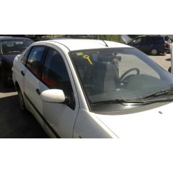 ford focus berlina (cak) del año 2004