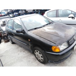 volkswagen polo berlina (6n1) del año 1996