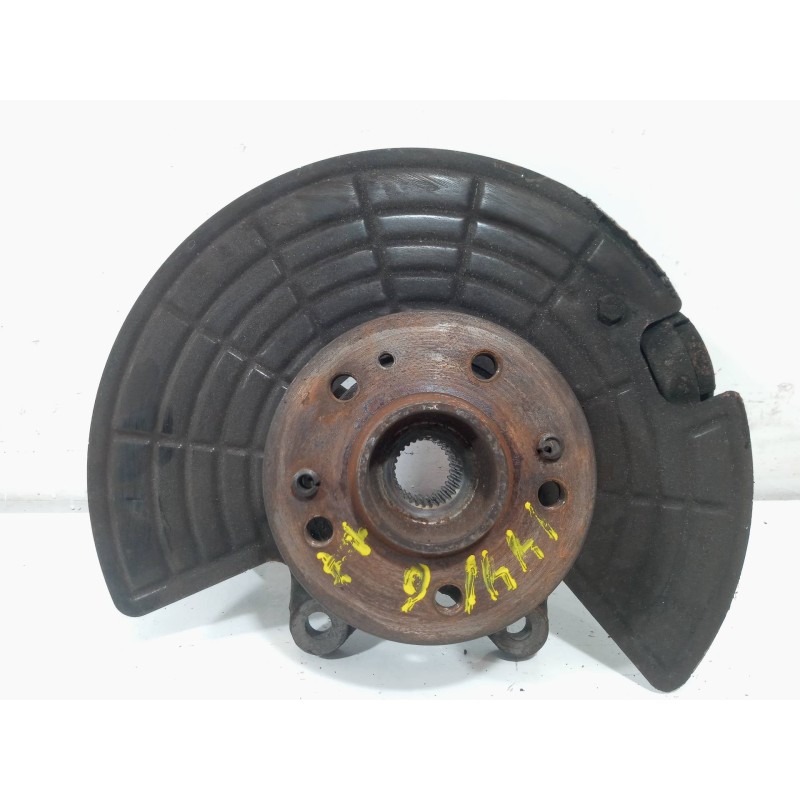 Recambio de mangueta delantera izquierda para mercedes clase m (w163) 270 cdi (163.113) referencia OEM IAM   