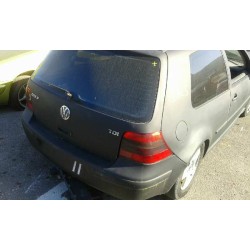 volkswagen golf iv berlina (1j1) del año 2018